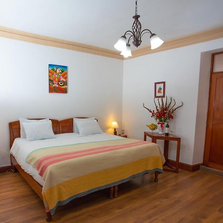 Centenario Inn Cuzco Buitenkant foto